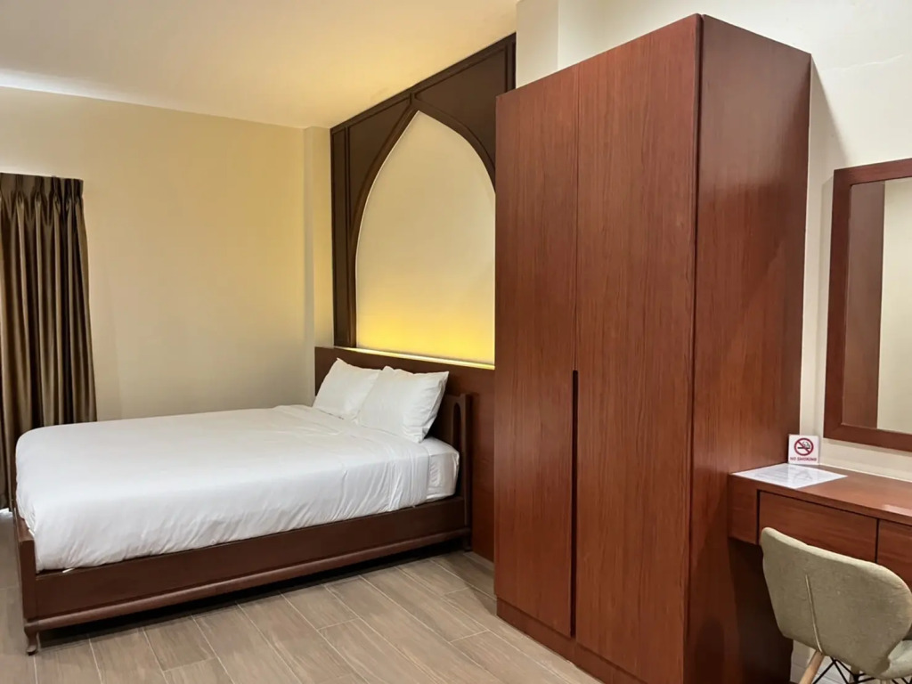 Anwari Hotel