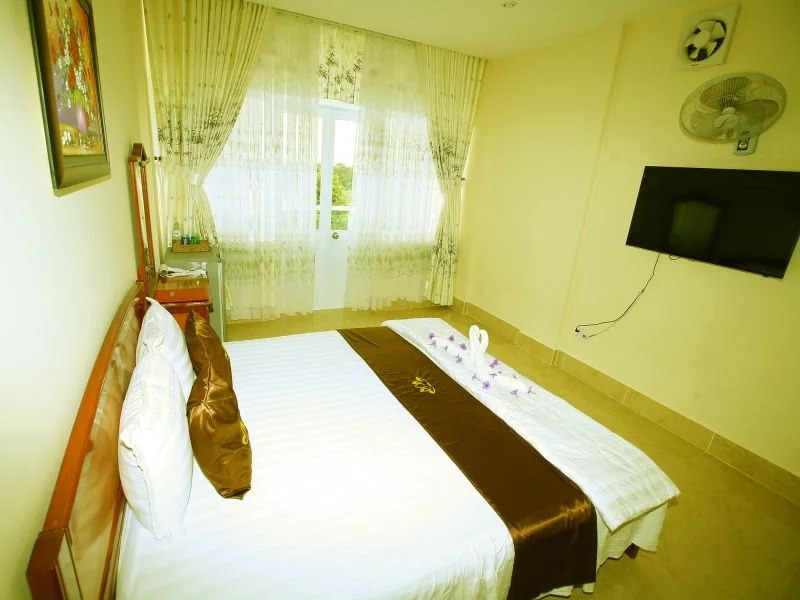 Huong Sen Hotel