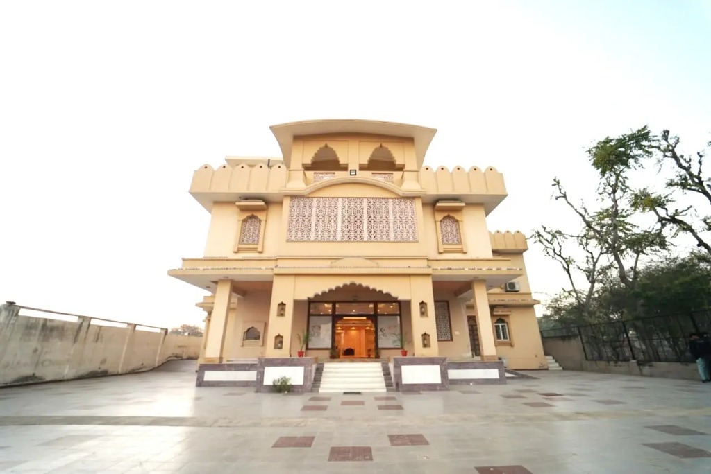 Kothi Lohagarh