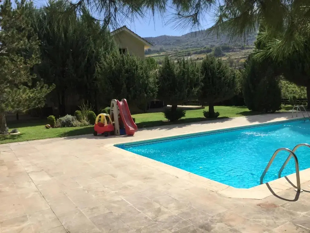 Agia Mavri House