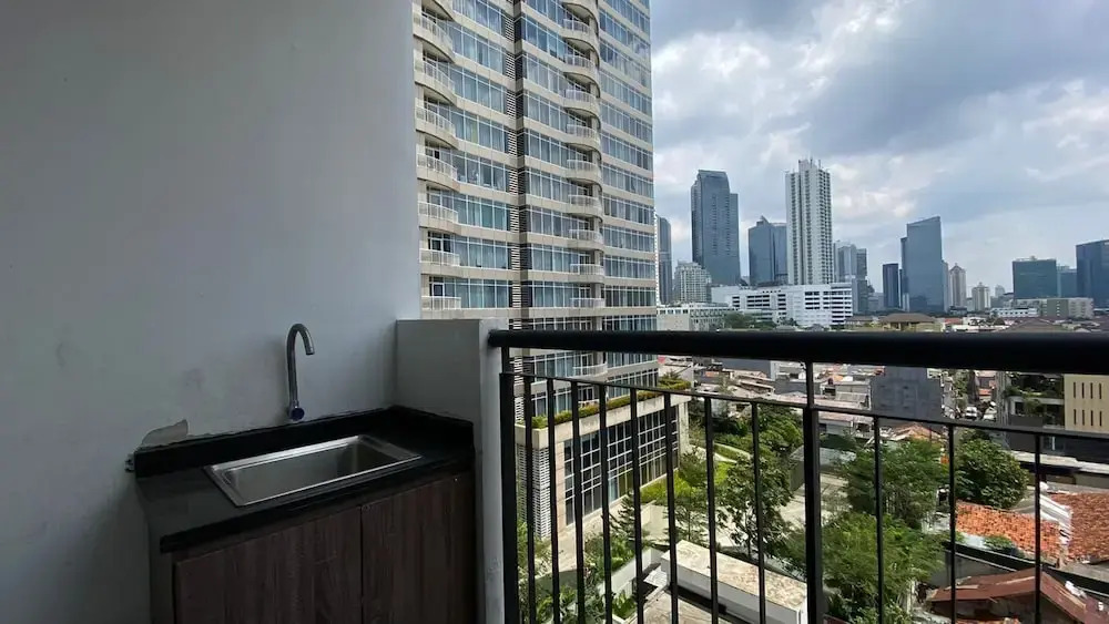 Minimalist And Cozy Studio At Ambassade Kuningan Apartment