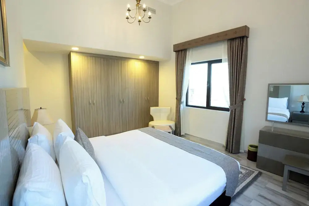 Marbella Executive 2 Bedrooms