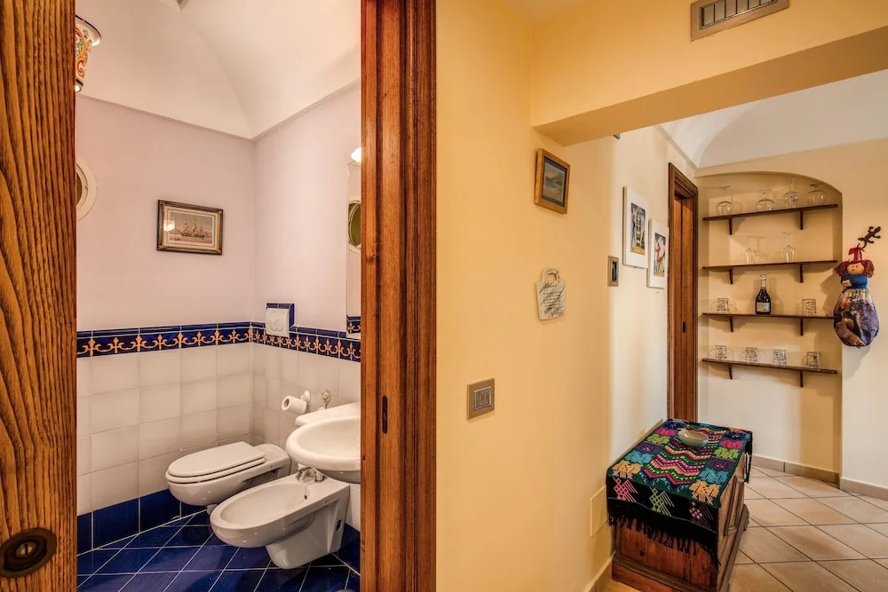 Villa Nen? 3 Bedrooms Villa