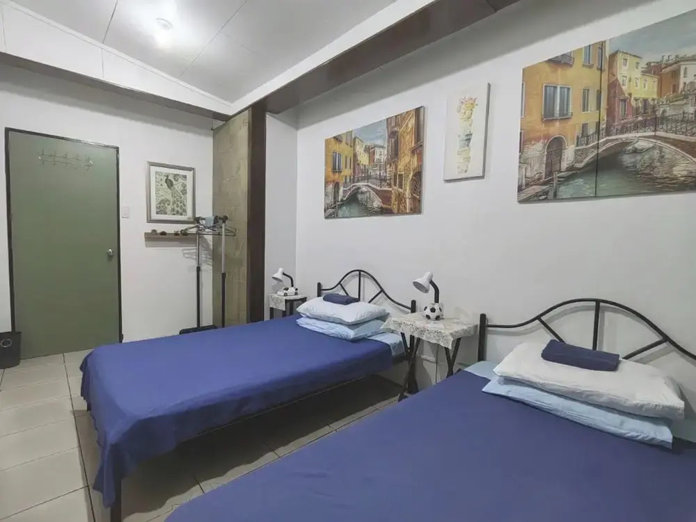 Nappers Hostel