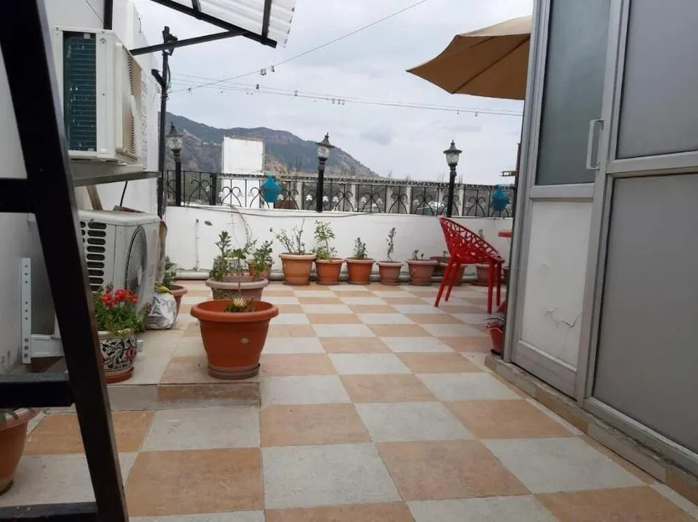Hotel Aavas