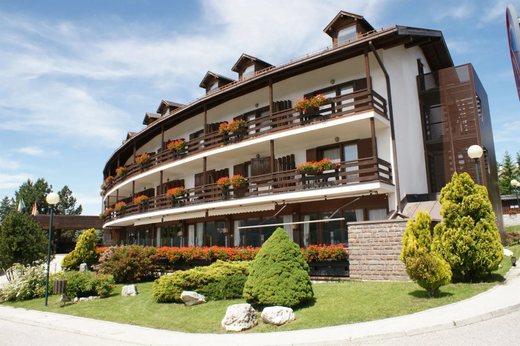 Centro Vacanze Veronza Clubresidence
