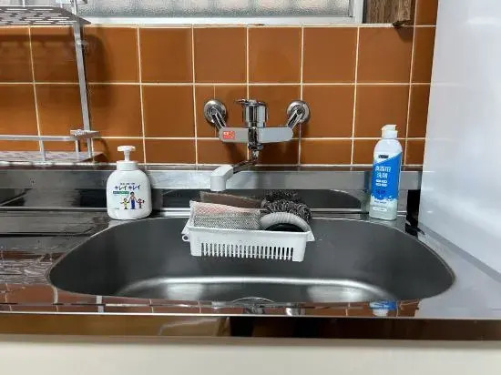 KIX House Waraku III: 5BR Roomshare/Vacation Home Near Kansai Airport