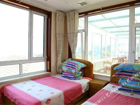 Shengleyuan Sea View Farm House