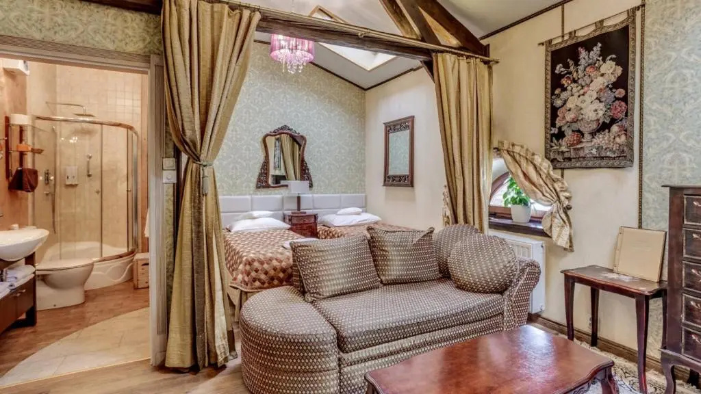 Manor House SPA Adults Only