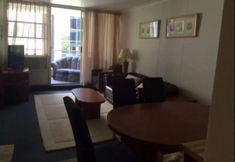 Madison Carrington  Apartments