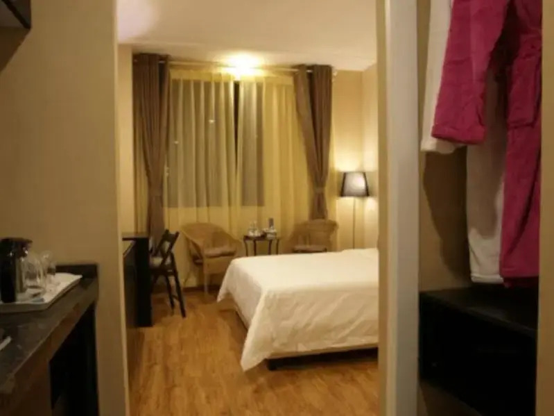 Spring Hotel