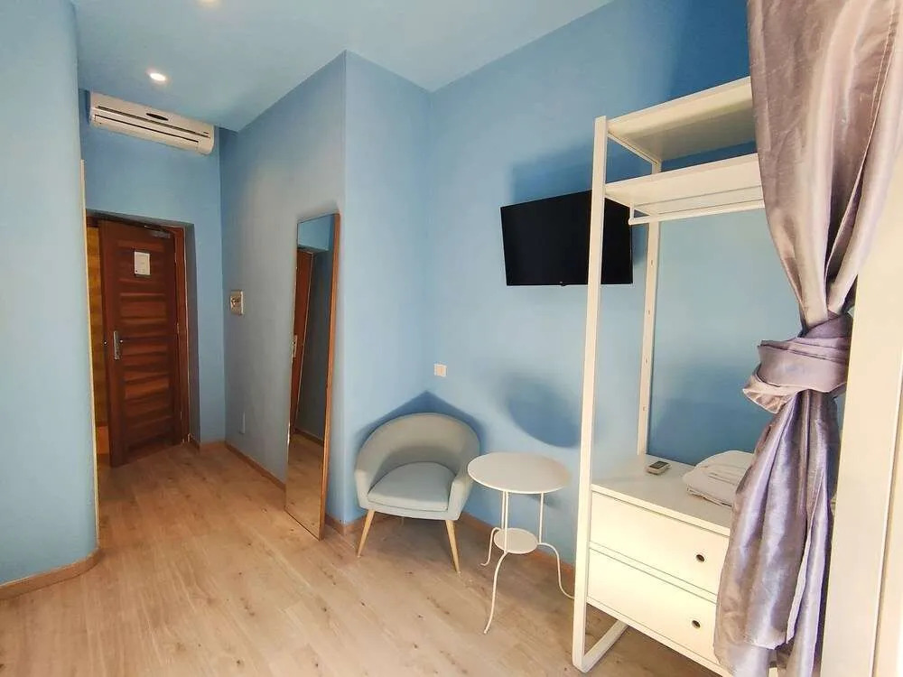 Flavia Suite