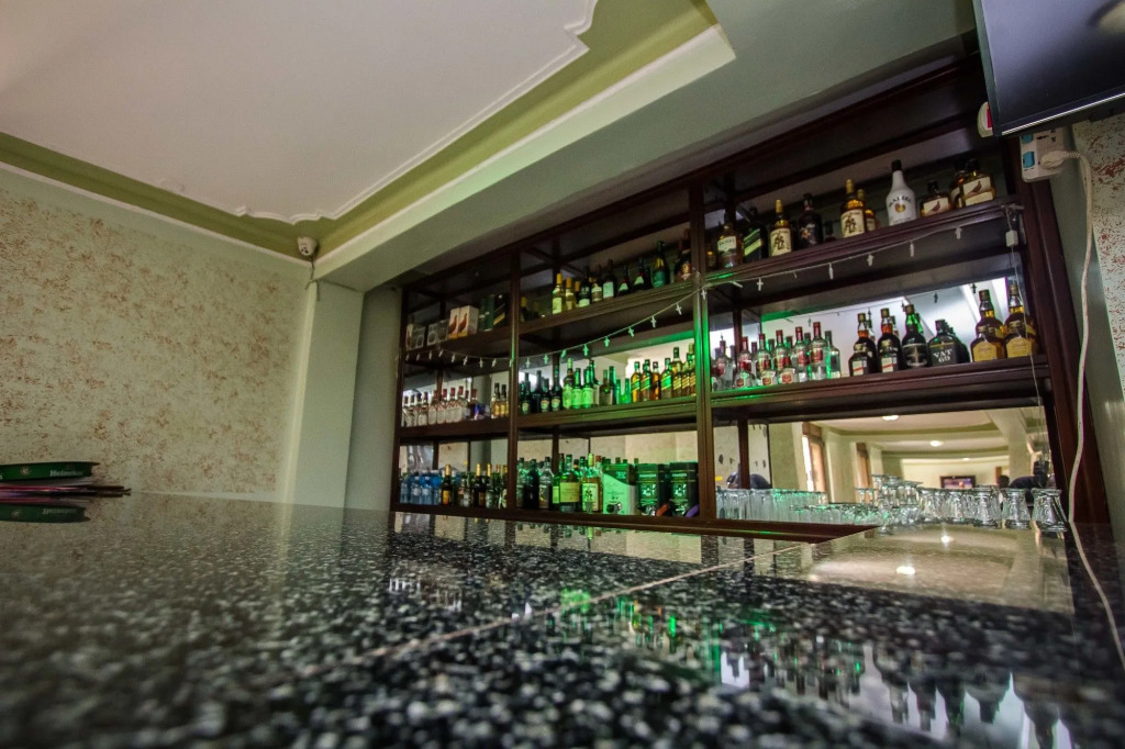 Tesh Hotel
