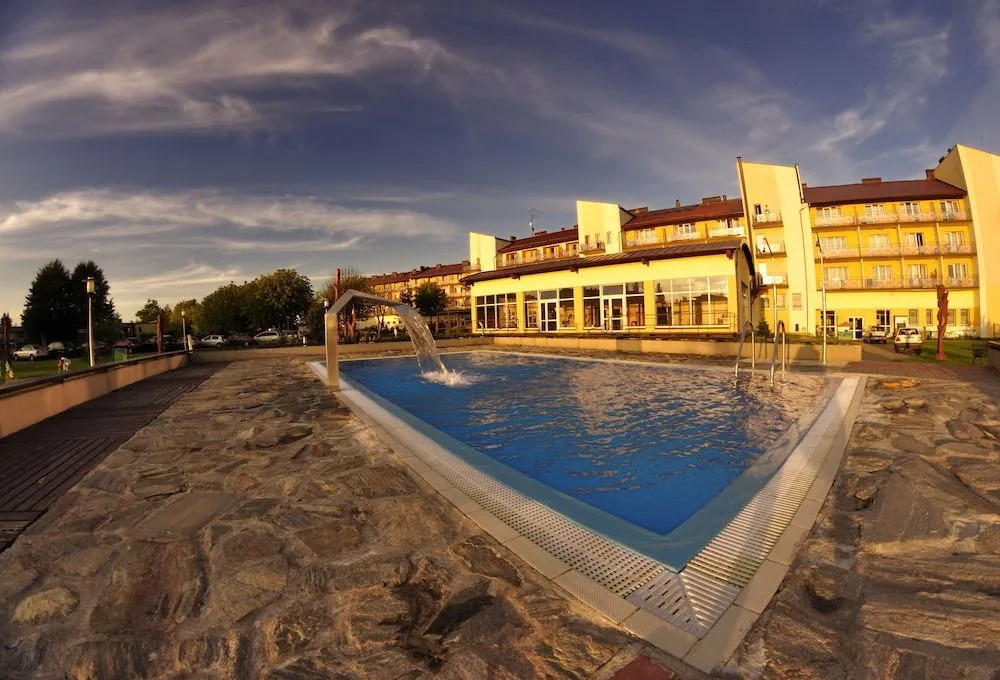 Hotel ***NAT Sarbinowo