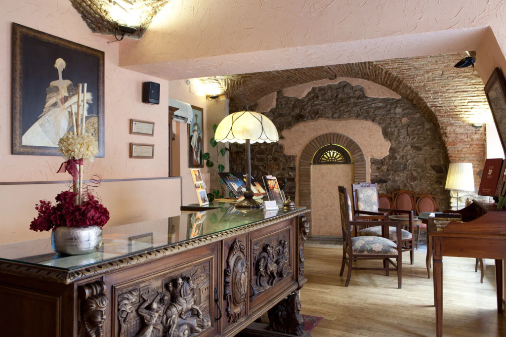 Hotel Don Carlos Cáceres