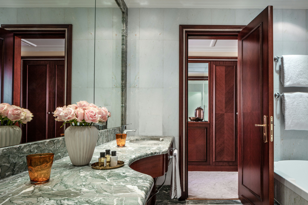 Anantara Palazzo Naiadi Rome Hotel - A Leading Hotel of the World