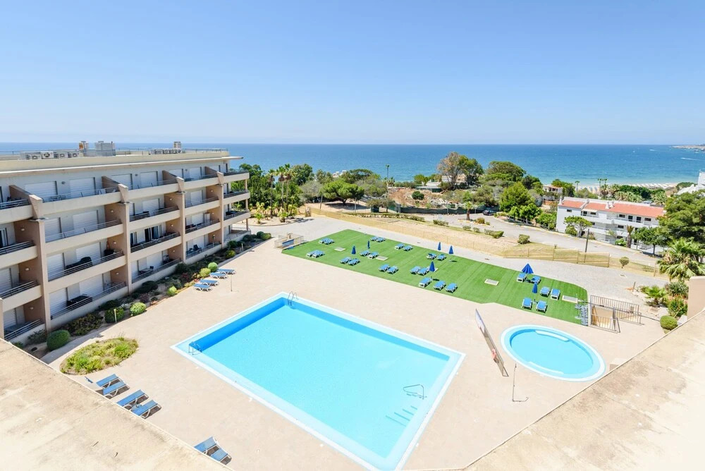 Remarkable 1-bed Beach Apartment in Albufeira
