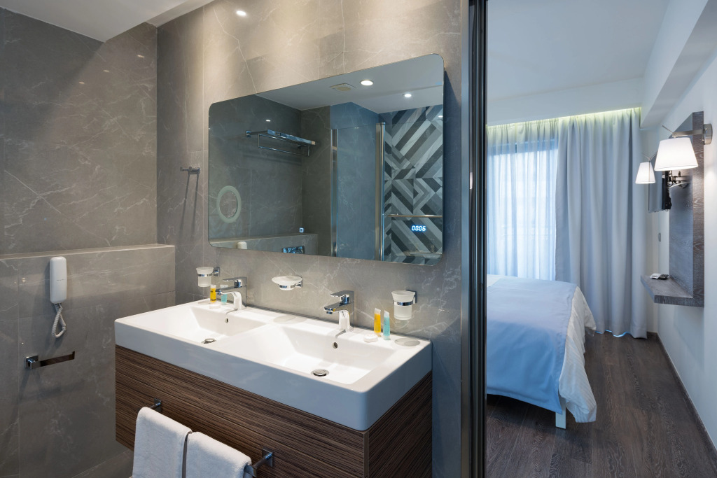 Bio Suites Hotel & Spa