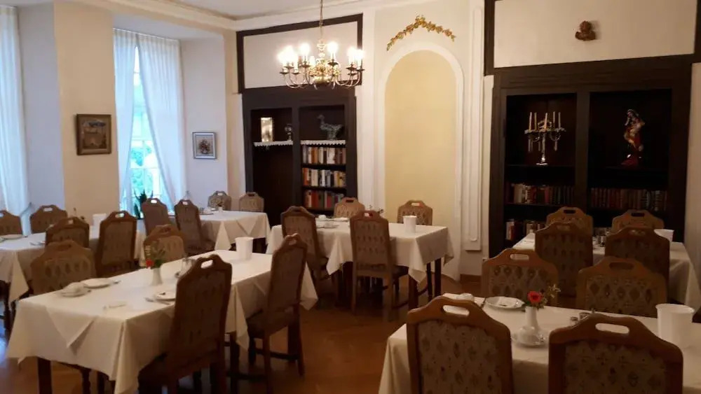 Hotel Burg Bollendorf