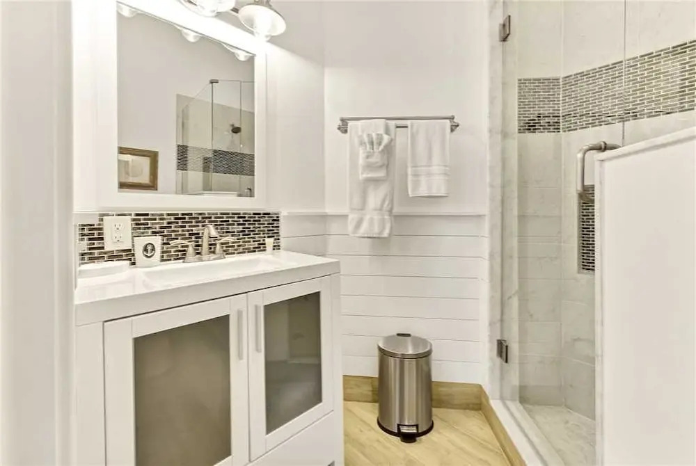 Pelican Beach - Three Bedroom Home