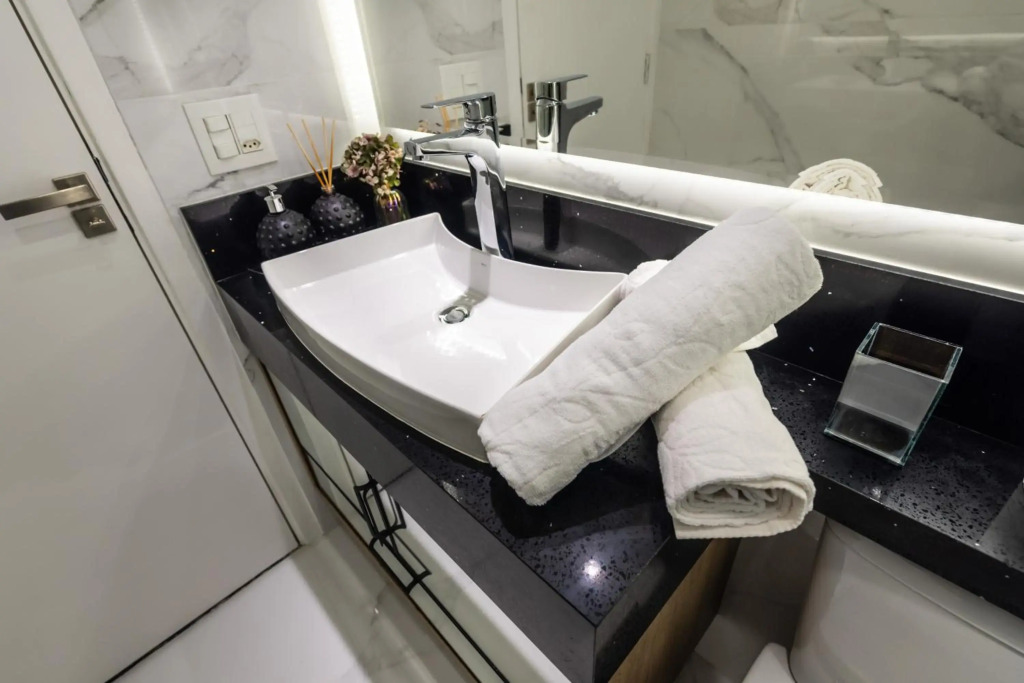 7 Aptos Premium Decorados 2 Qtos Suíte e 1 Qto Vista Panorâmica Varanda Piscina Academia Garagem WiFi Perto do Metrô SP