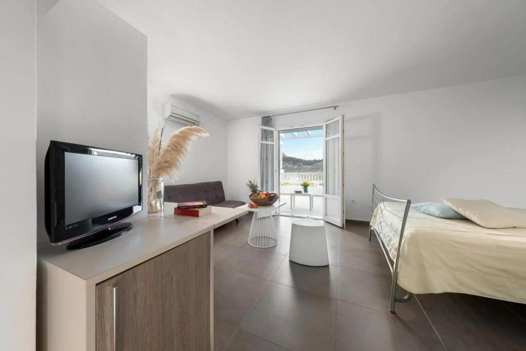 Hotel Nefeli