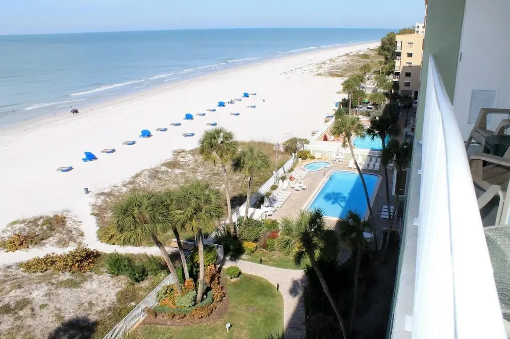 Sand Castle I-803 Apartment