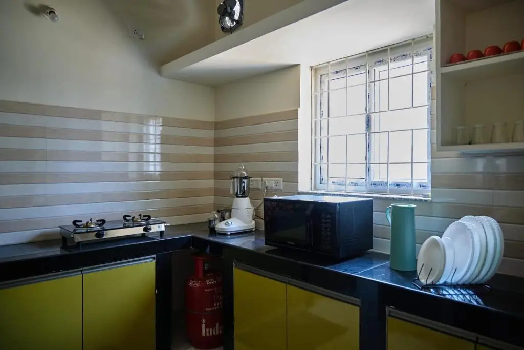 Chill place : 3 BHK with AC bedrooms and functional kitchen