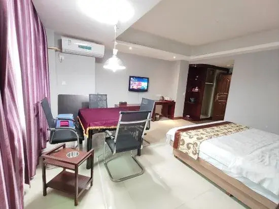 Boyaxuan Wisdom Hotel(柏雅轩智慧酒店（昌江人民北路店）)
