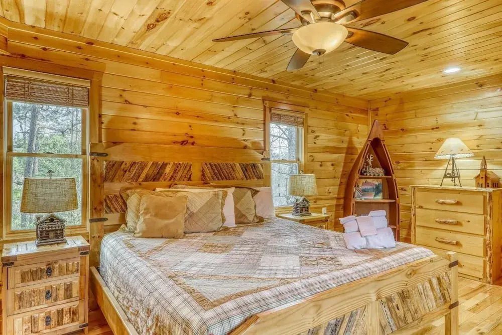 Paradise Lodge