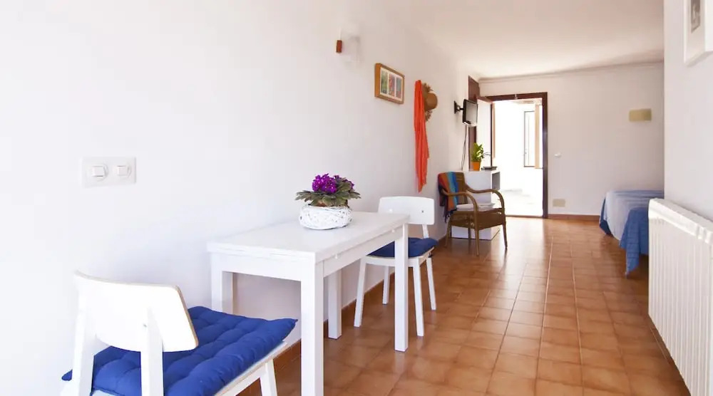 Apartamentos Cala Figuera