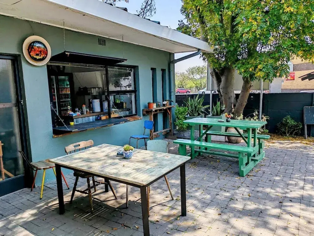 Suzies Huis Restaurant Bed and Breakfast