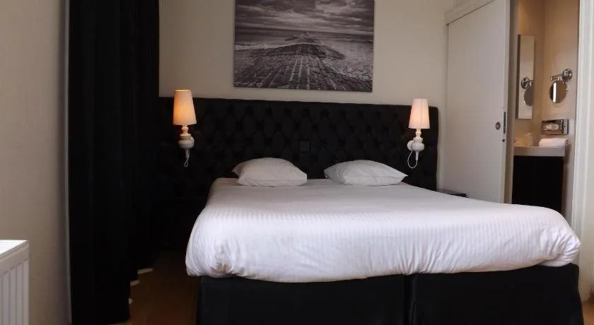 Hotel Le Parisien