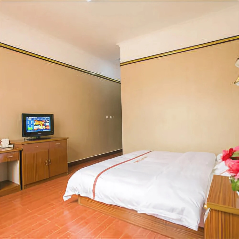 Chaoyang Shiji Hotel