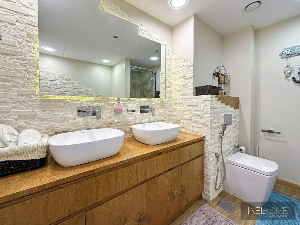 WelHome - Stylish Breathtaking 2BR Apartment in Marina