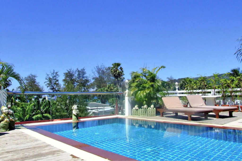 Rayaburi Hotel, Patong