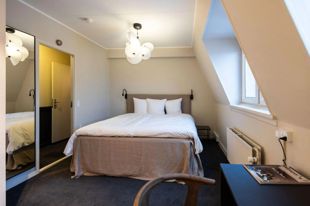 Hotel Maritime