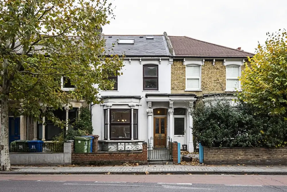 Homes On Tap - East Dulwich Great Central Location