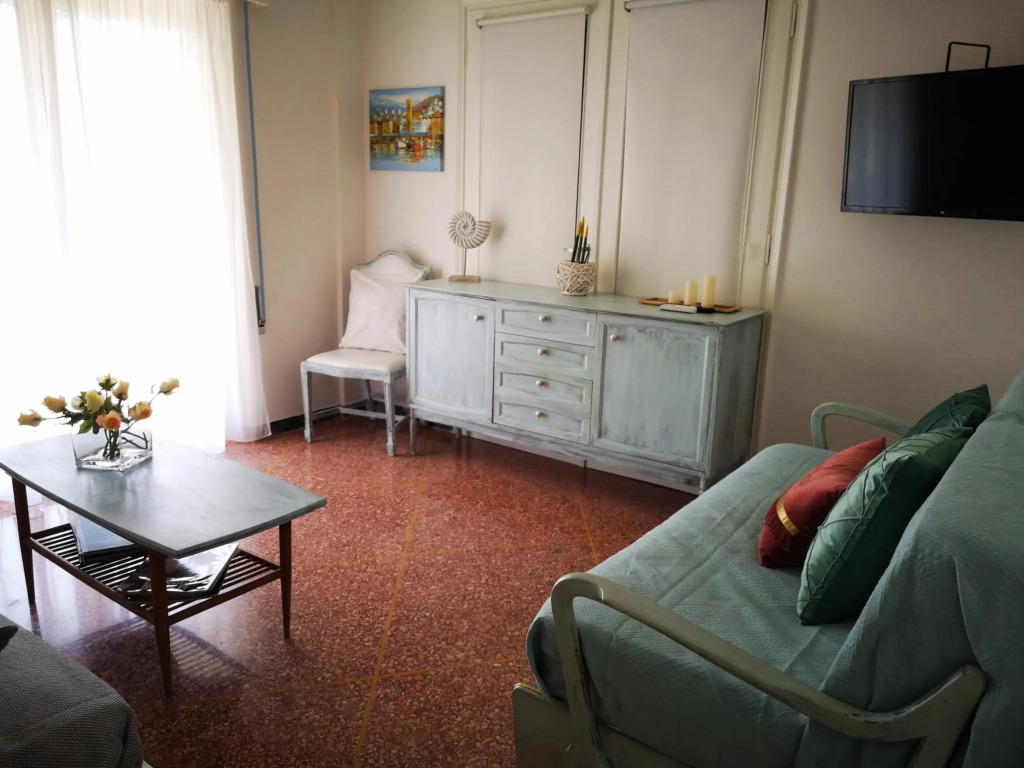 Sea&Sun Glyfada Apartment