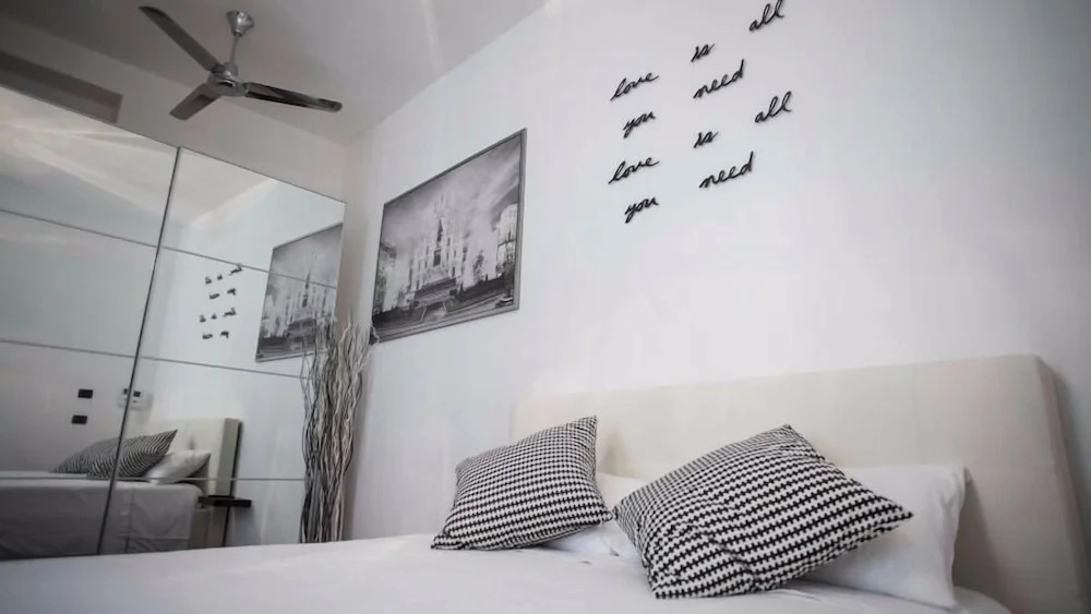 Hemeras Boutique House Aparthotel Duomo 12