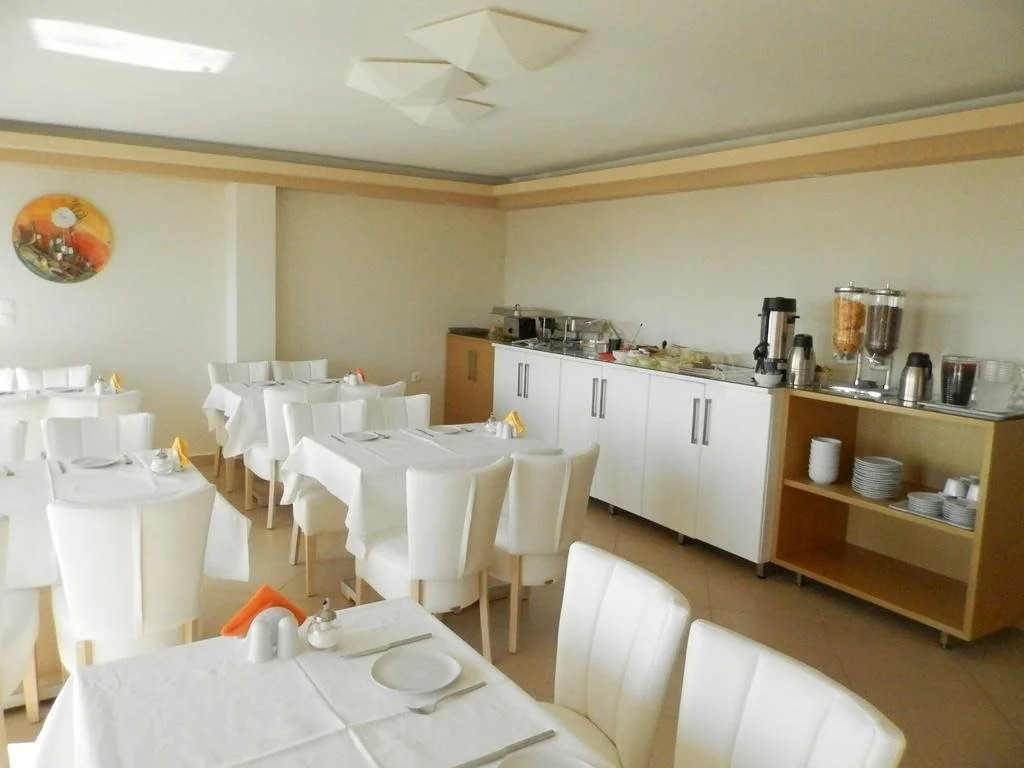 Sunrise Hotel