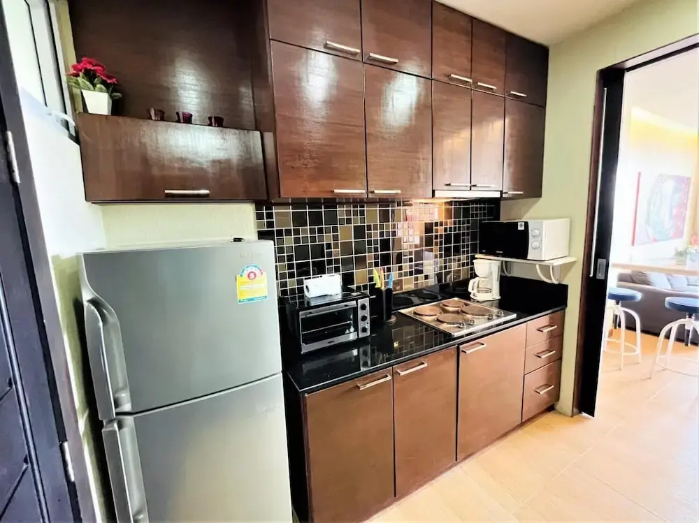 Top floor sea view apartment at Sea & Sky Condo