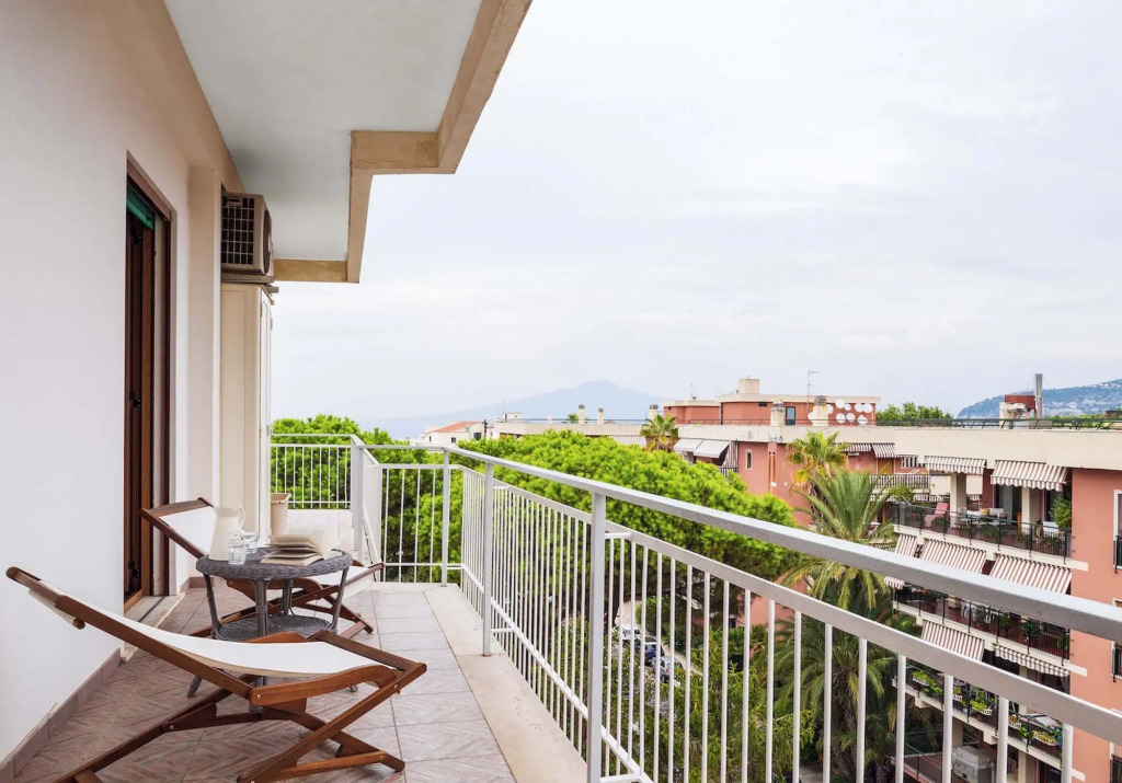 Musica in Sorrento With 3 Bedrooms and 2 Bathrooms