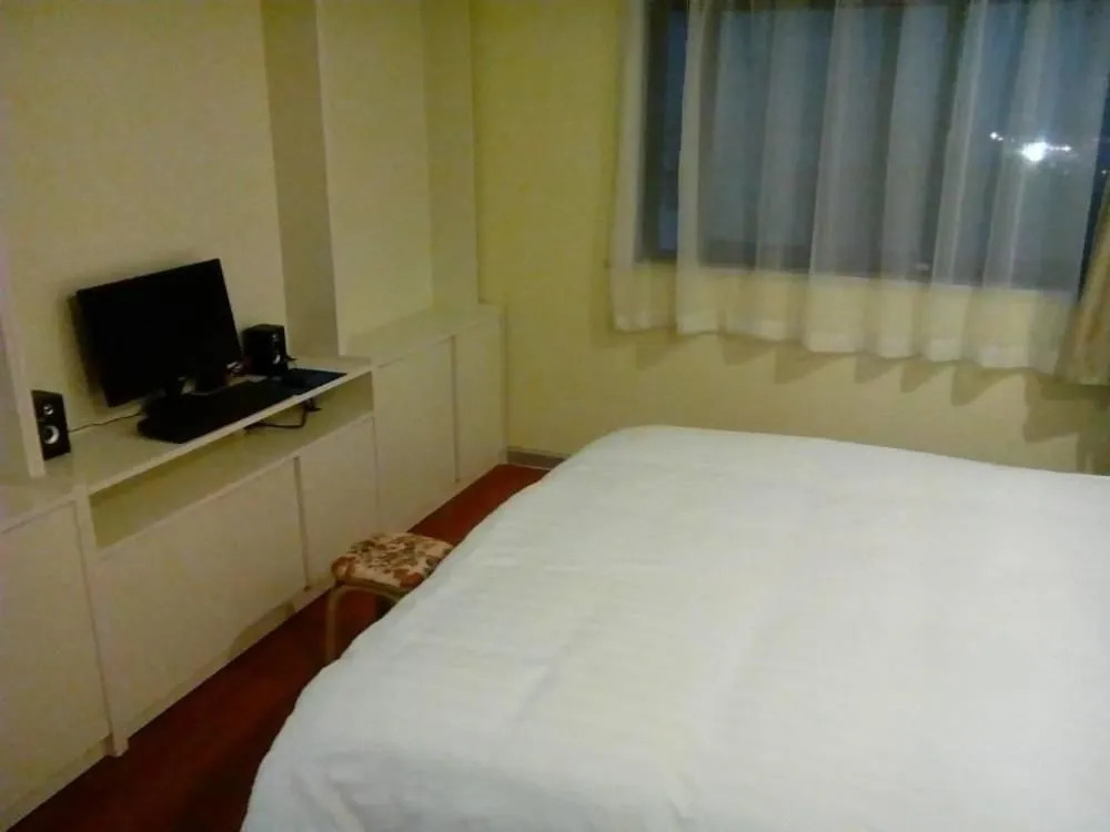Hanting Hotel Jining Weishan Jinyuan Road