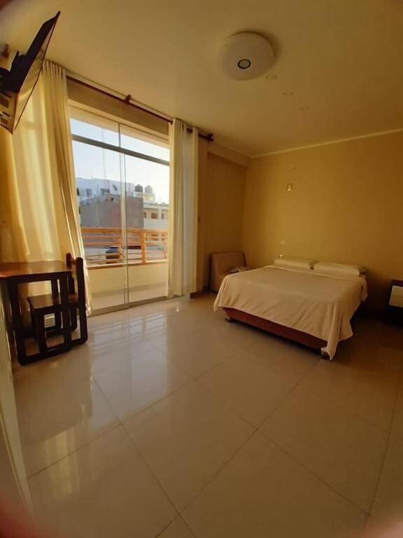 Hostel Willys House