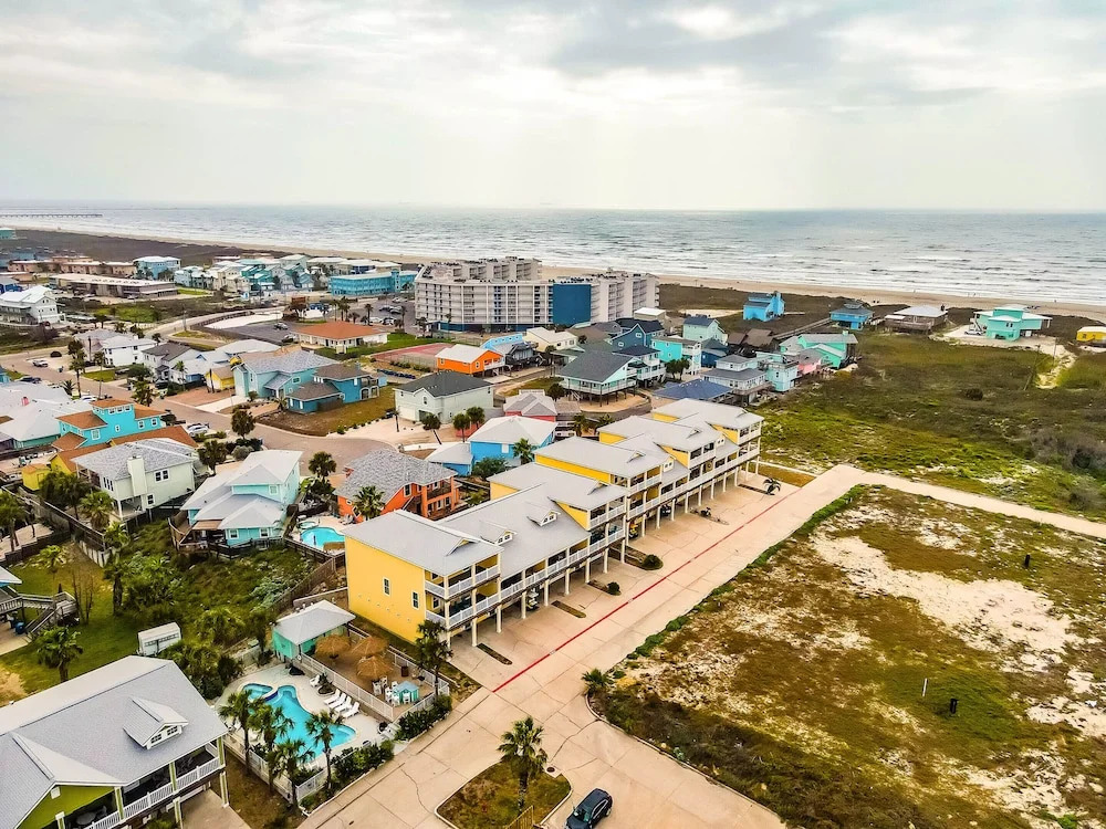 Sandhill Townhomes