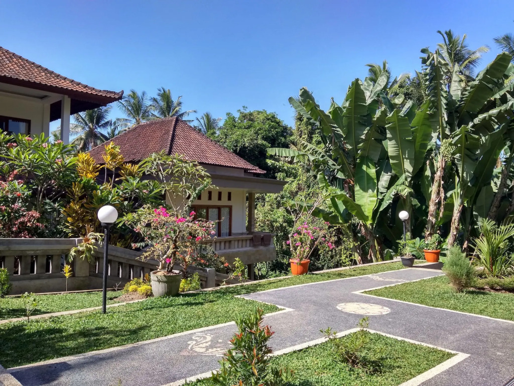 Kartika Bungalows