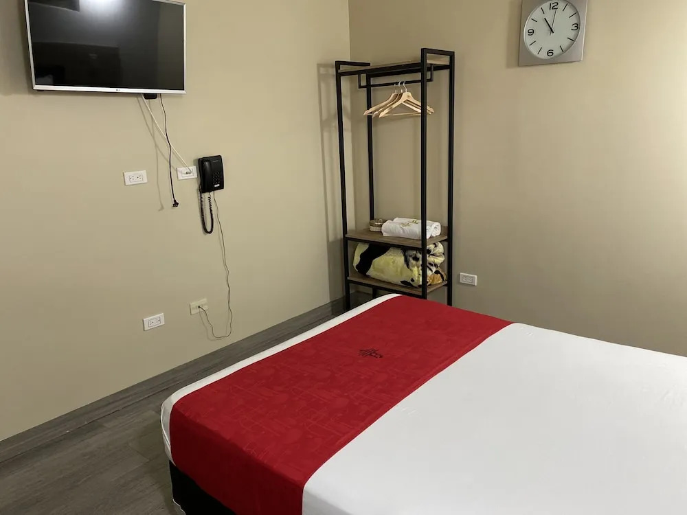 Hotel Campo Real