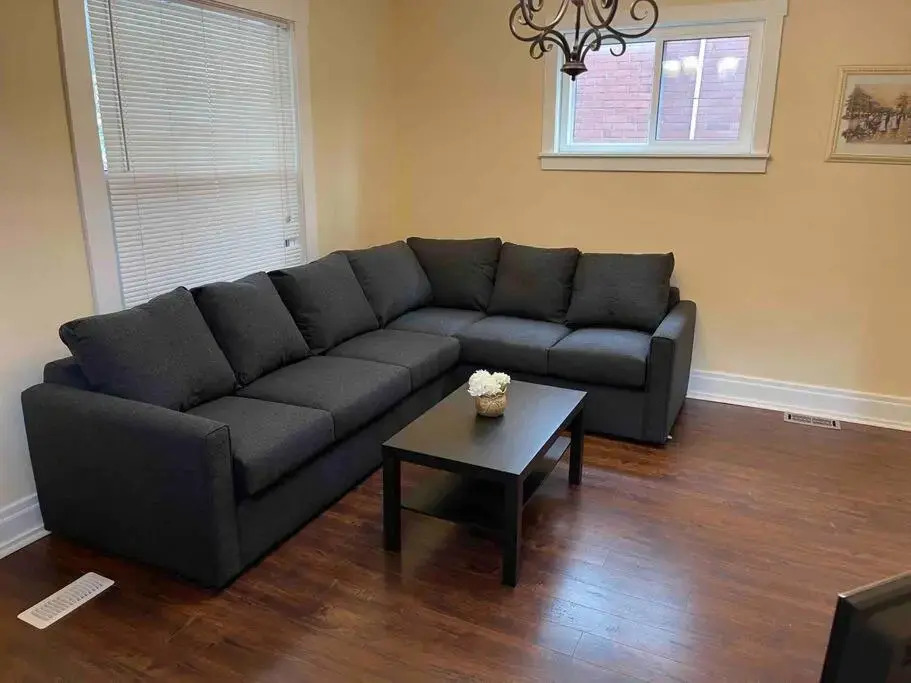 Falls Family House 5 Min walk to Casino Falls all Attractions!!