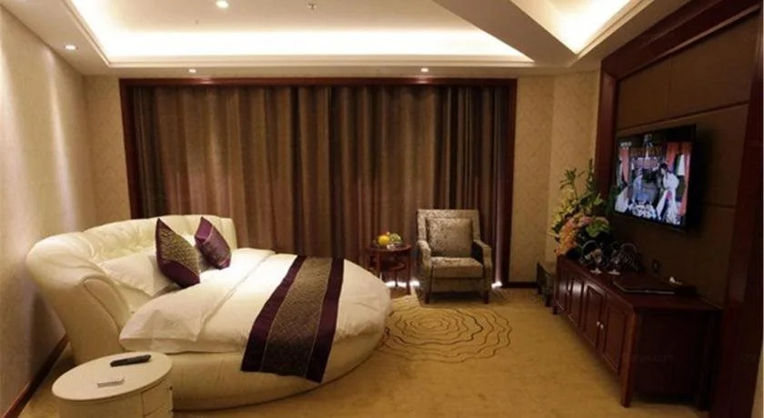 Zhangye Dinghe International Hotel